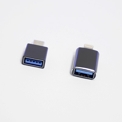 USBコネクタはUSB3.0に対応