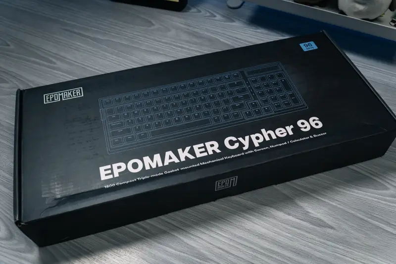 EPOMAKER Cypher 96パッケージ写真 黒色基調でスタイリッシュ